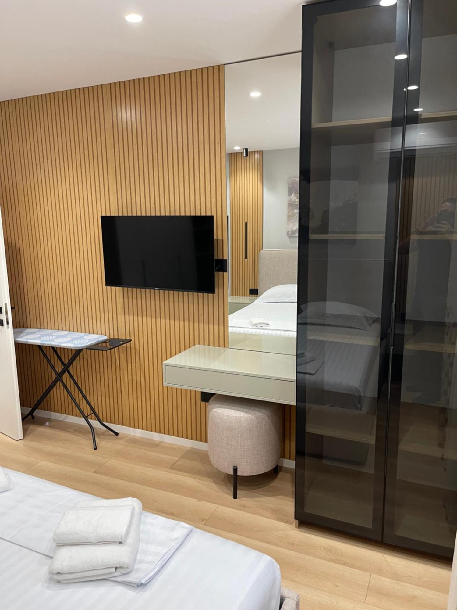 Tirana Elite Apartments Bagian luar foto