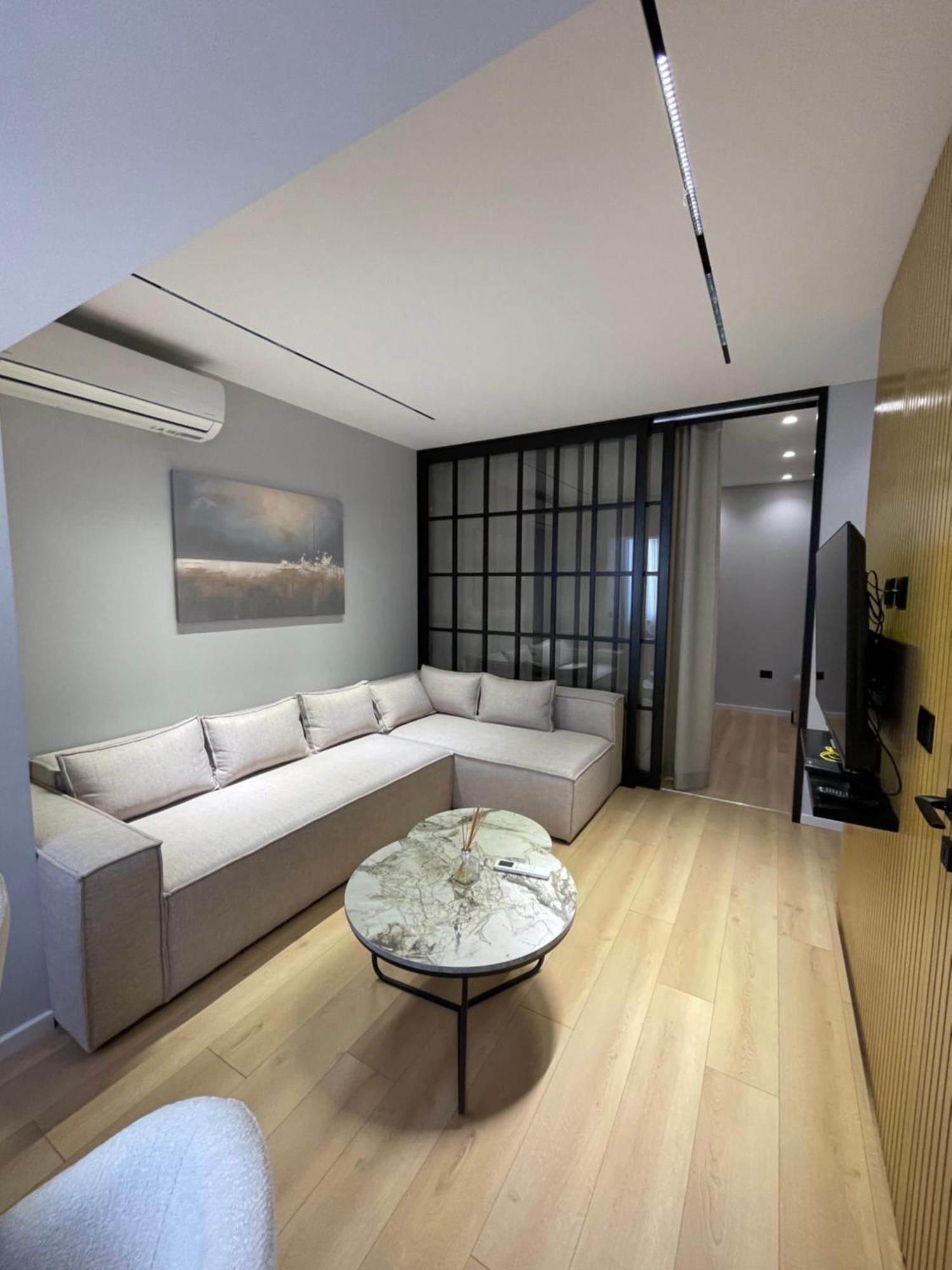 Tirana Elite Apartments Bagian luar foto