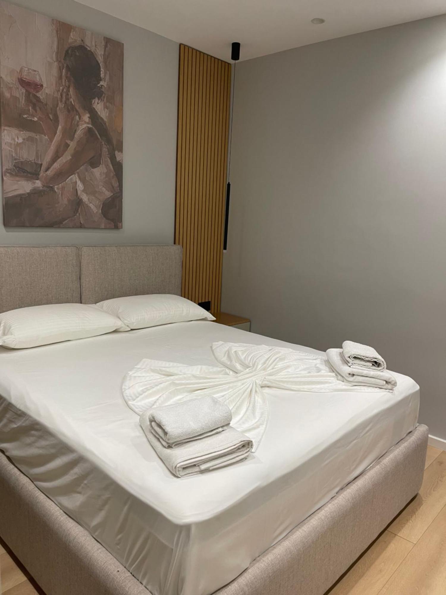 Tirana Elite Apartments Bagian luar foto